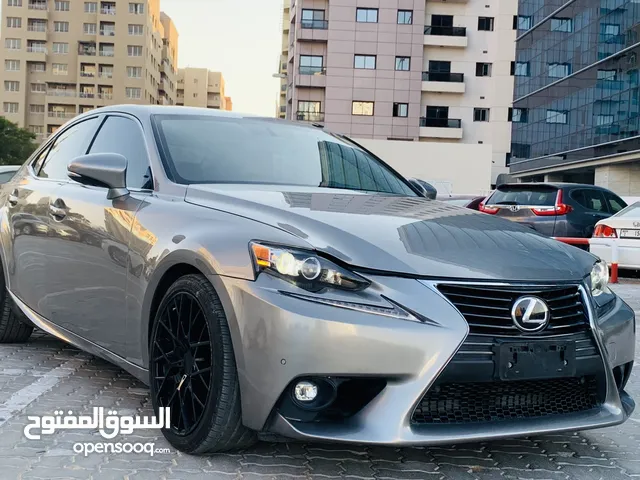 Lexus Is200t Turbo 2016 USA 4 cylinder original airbags and paint