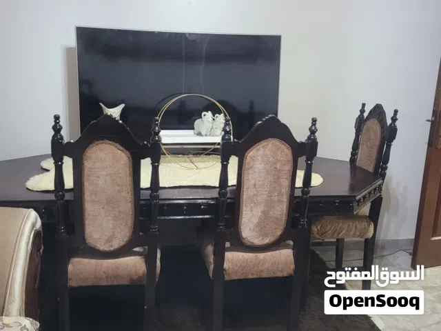طاولة سفره مستعمله استعمال بسيط
