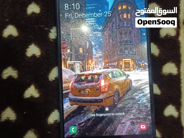 Samsung Galaxy A7 32 GB in Benghazi
