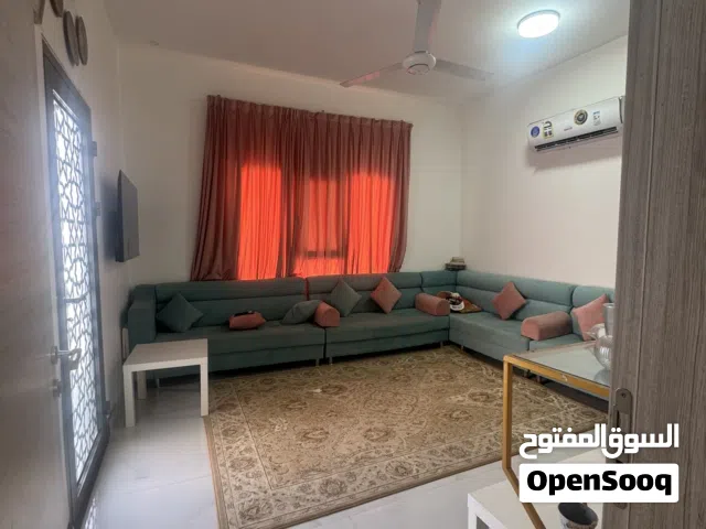 فله / منزل للبيع في المعبيله شارع النور