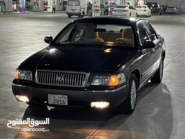 Used Ford Crown Victoria in Al Jahra