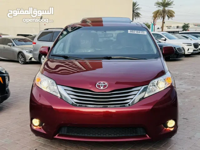 Toyota Sienna 2015 XLE Full  Option 8 seats Automatic Door,finger start, still not used in UAE