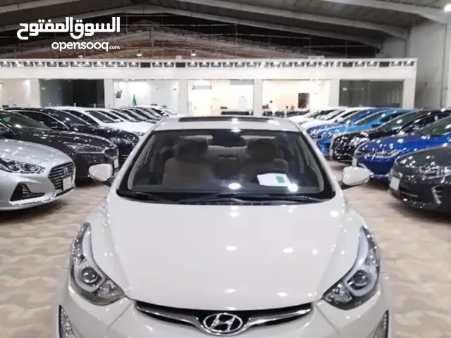 Hyundai Elantra Standard in Sakakah