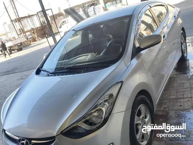 Used Hyundai Avante in Amman