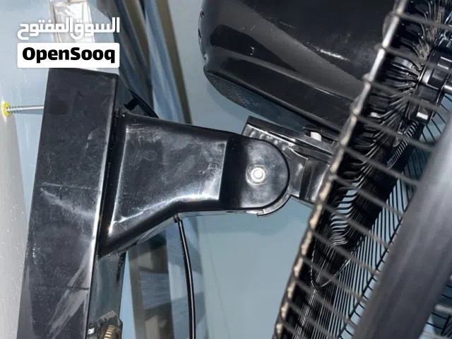 مروحة جدارية 18 إنش SPARK بحالة ممتازه