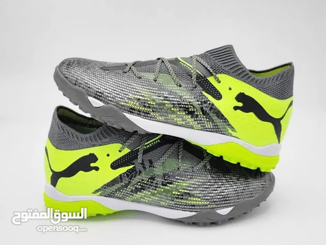 35 Sport Shoes in Sana'a
