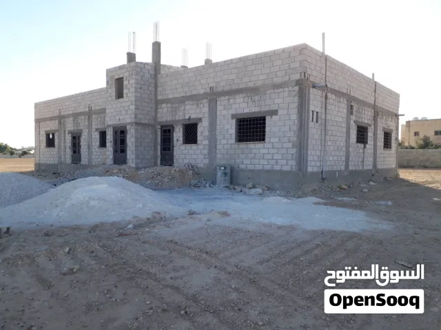 275 m2 More than 6 bedrooms Townhouse for Sale in Mafraq Al-Khalidya