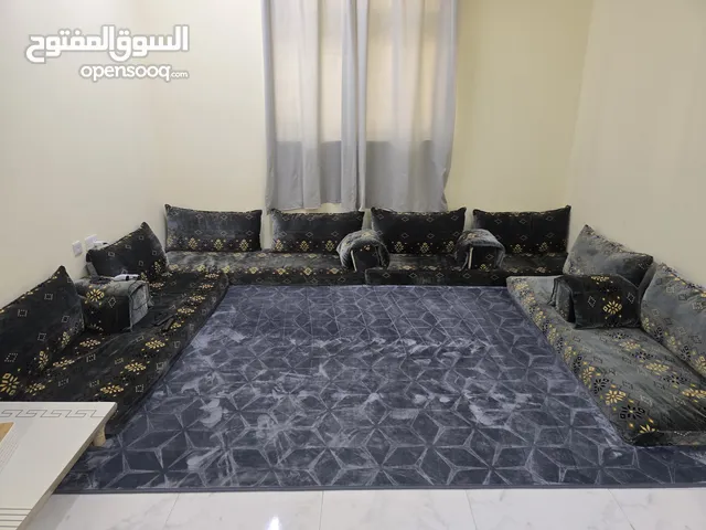 جلسة عربية ارضية