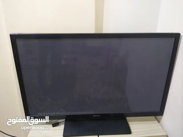 شاشة تلفزيون سامسونج 43 بوصه مستخدم نظيف