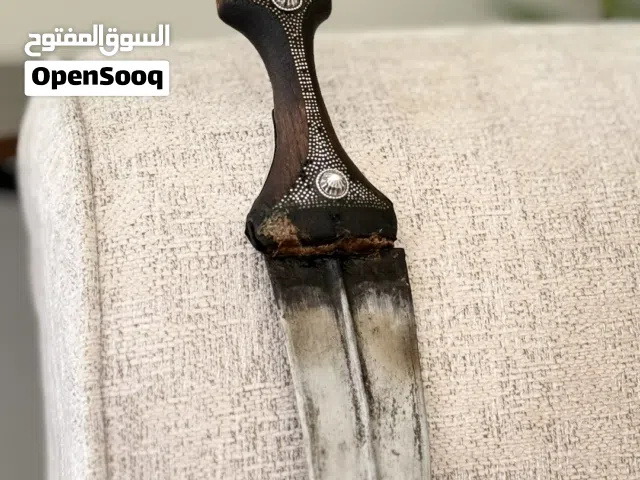 خناجر وخيزران  شوف الوصف