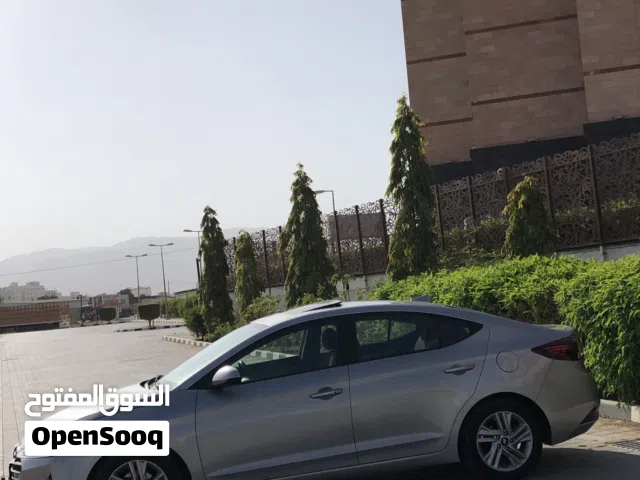 2020 Hyundai Elantra Limited