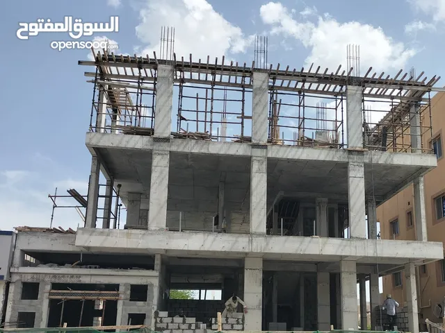 مقاولات عامة (بناء _ تشطيبات داخليه وخارجية _ صيانة منازل ومجمعات)