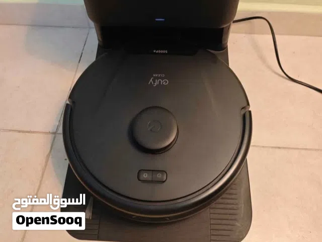 EUFY L60 Hybrid robot vacuum cleaner