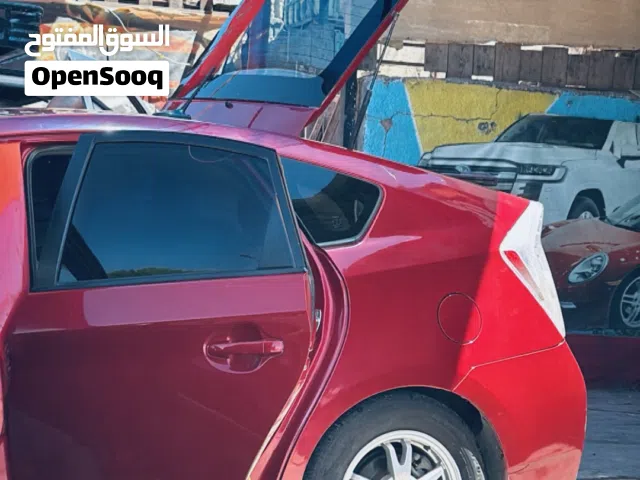2011 تويوتا بريوس Prius