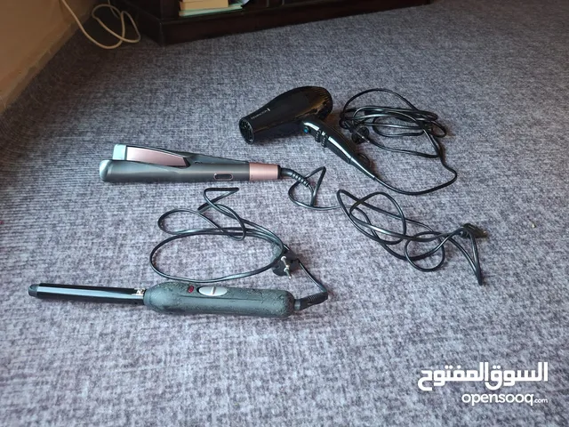 نشتري جميع انواع الاثاث المستعمل والخردوات والنثريات