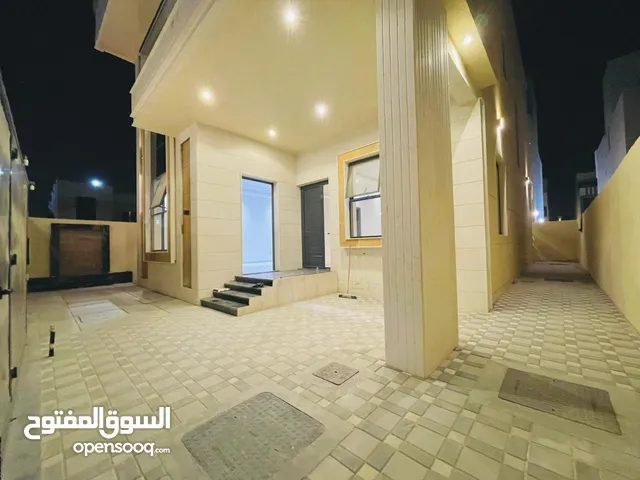 5500 ft² More than 6 bedrooms Villa for Rent in Sharjah Al Rahmaniya