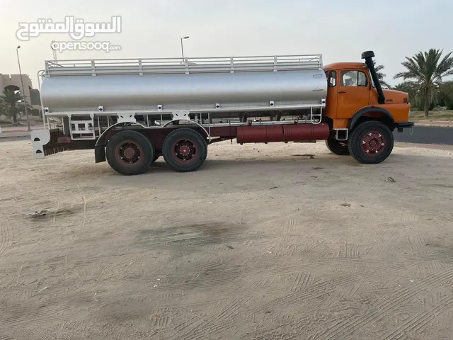 Tank Mercedes Benz 1982 in Al Ahmadi