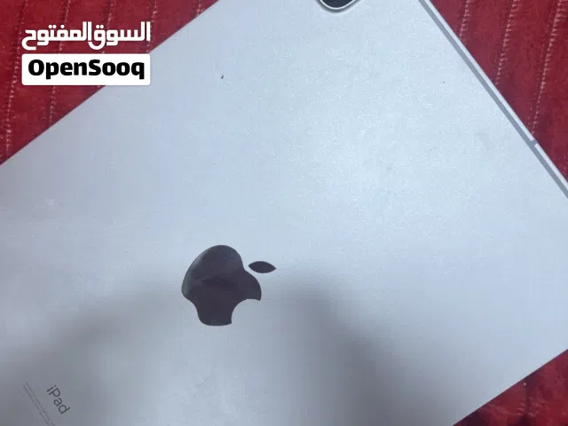 ايباد M2 جديد مستخدم سنه حاله البطاريه جيده ذاكره 128 مراوس بحساب ببجي قوي الي عنده يراسلني