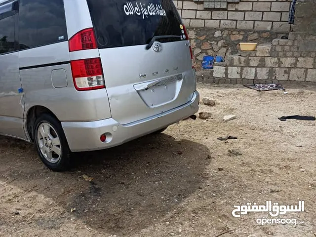 Used Toyota Voxy in Hadhramaut