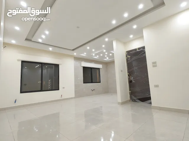 192 m2 4 Bedrooms Apartments for Sale in Amman Jubaiha