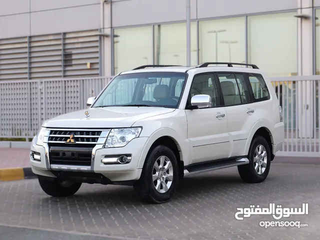 Mitsubishi pajero 2022 GCC FULL ميتسوبيشي باجيرو خليجي فل 3.0L accident free