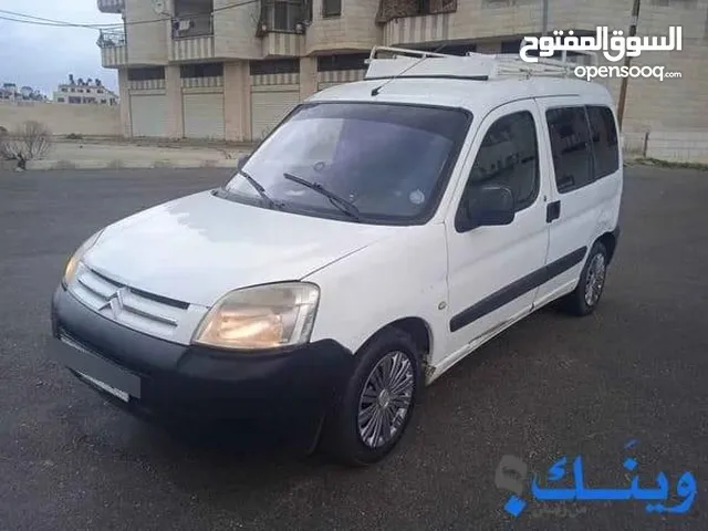 سياره بيجو للبيع