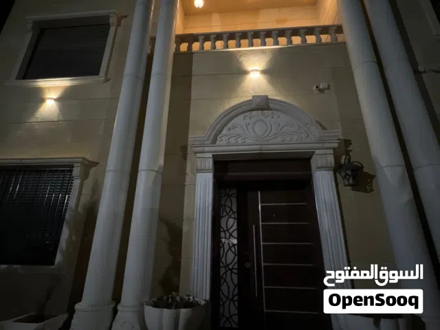 150 m2 4 Bedrooms Villa for Sale in Amman Dabouq