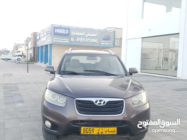 Hyundai Santa Fe 2011 in Muscat