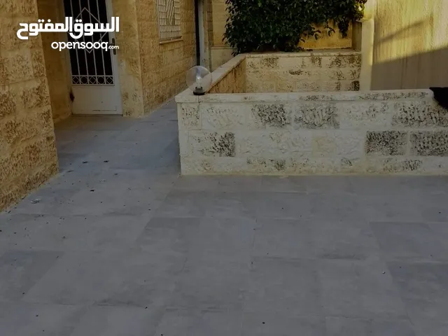 شقة مميزة للبيع في دير غبار - قرب دوار الهاشميين 180م مع حديقة وترسات 150م بسعر مغري