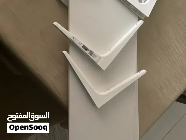 ارفف ايكيا جديدة غير مستعملة