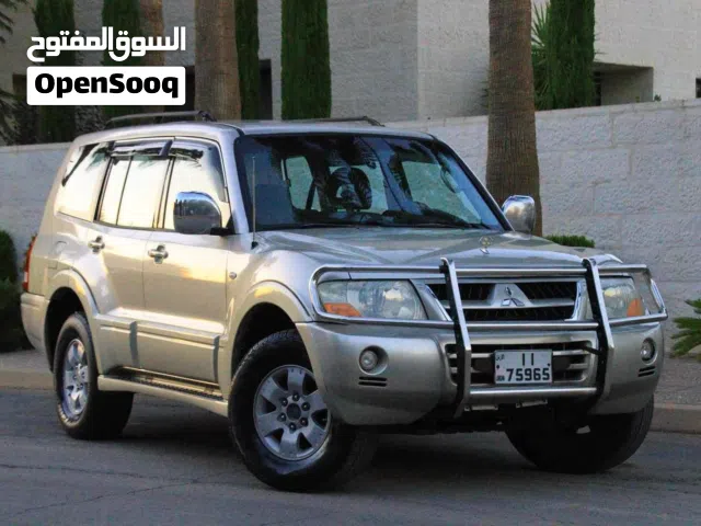 2003 ميتسوبيشي باجيرو GLS