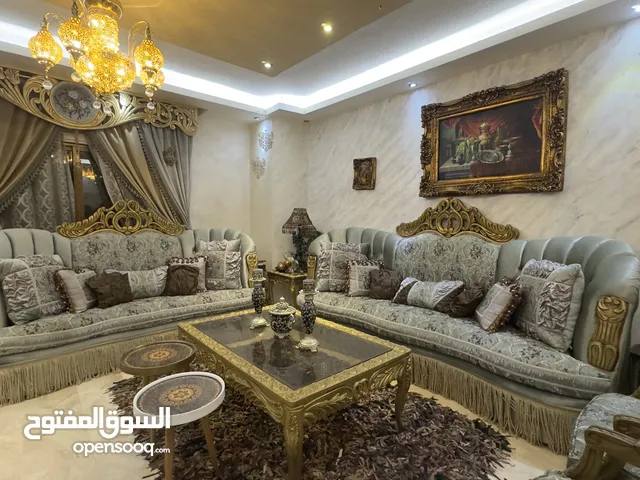 للبيع كنب فاخر - استخدام خفيف