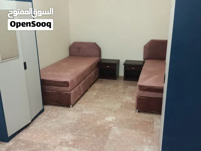 سكن للموظفات سوق الخوض التجاري قريب جدا من كل الخدمات والأماكن الحيويه و كنز هايبر ماركت وبابل هايبر