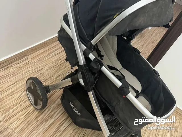 عربة اطفال ماركة giggles