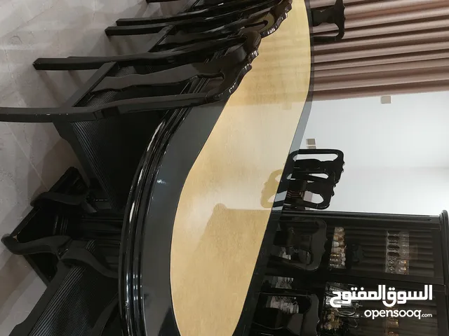 غرفة سفره كامله ل 10 أشخاص للبيع
