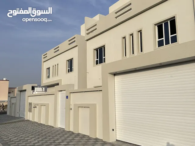 332 m2 5 Bedrooms Villa for Sale in Muscat Amerat