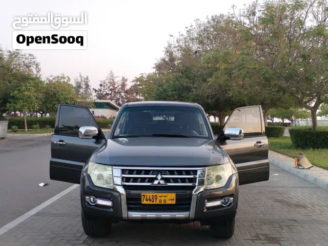 Mitsubishi Pajero  Model 2015 4*4