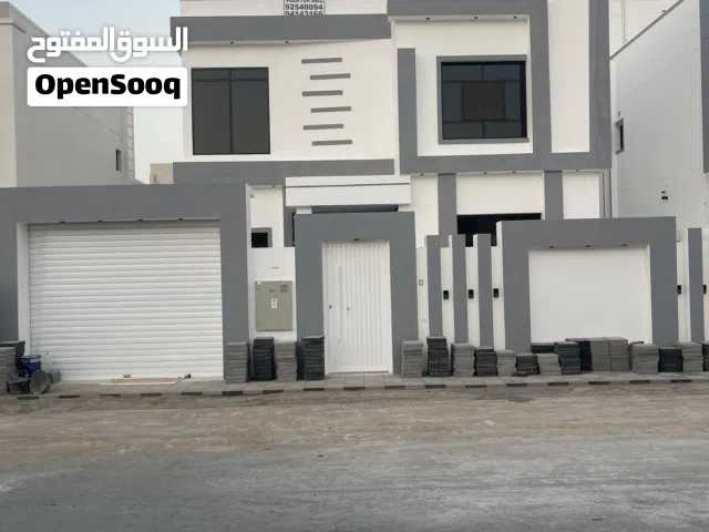 326 m2 More than 6 bedrooms Villa for Sale in Al Batinah Barka