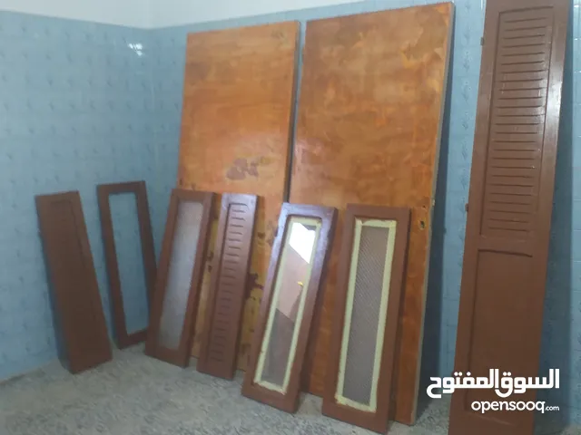 اسطى زواق أبواب خشب