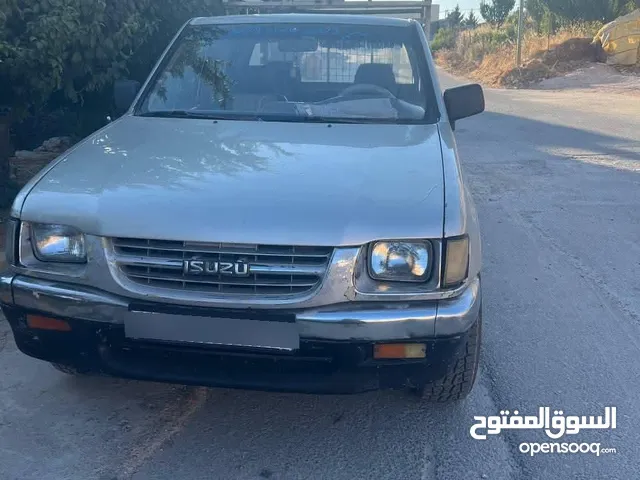بكم اسوزو 98 نظيف جدا