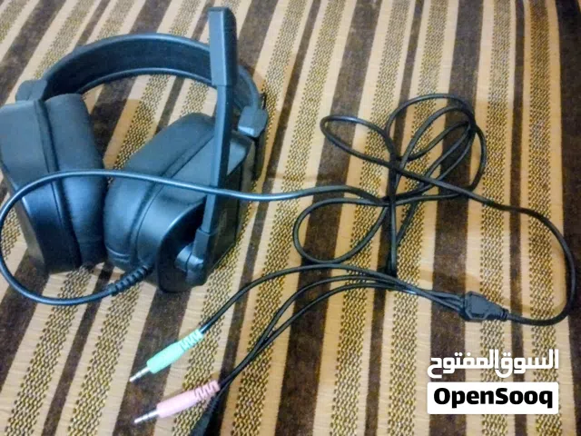 سماعات راس جديد نوع Ryan... 7000 الف ريال ..سعرها بالسوق 9000 الف ريال بنقص الفين ريال