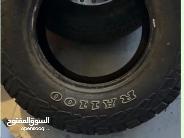 للبيع تاير 1 واحد جديد حجم 17-285-70+17