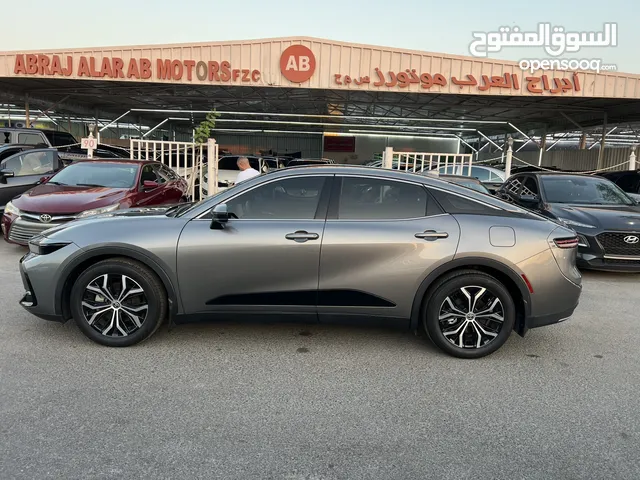Used Toyota Crown in Ajman