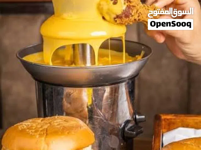 ماكنة نافورة شلال الشوكلاته السائله  او جبنة شيز الصفراء ل مطعم او فند الاحلى حفلات و اعياد الميلاد