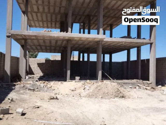 مزرعة للبيع في صحنايا