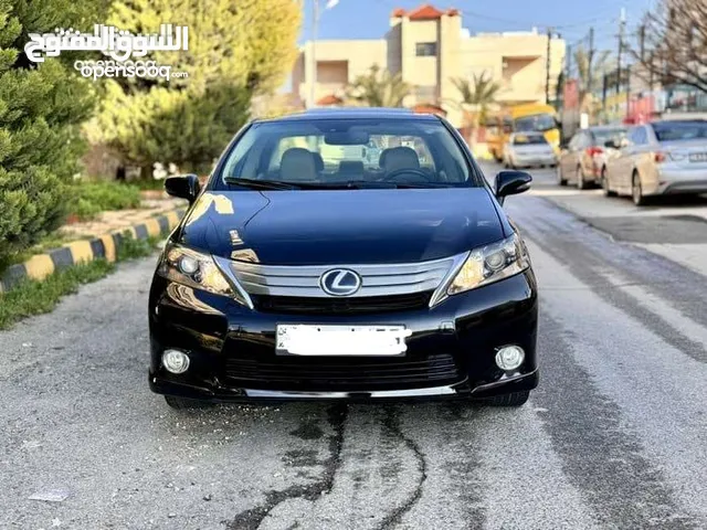 Used Lexus HS in Zarqa