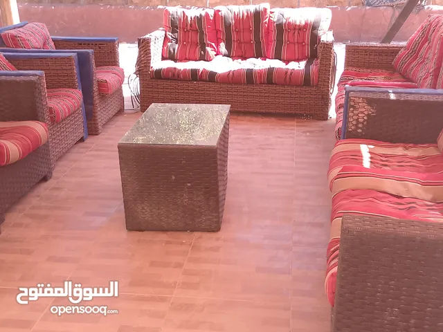 كنب للبيع مستعمل