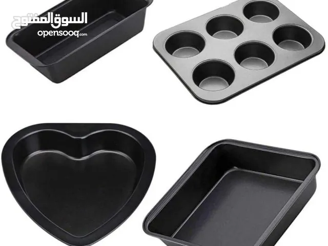 Non Stick Baking Wares and Pizza Pans -أكسسورات و قوالب و صحون البيتزا