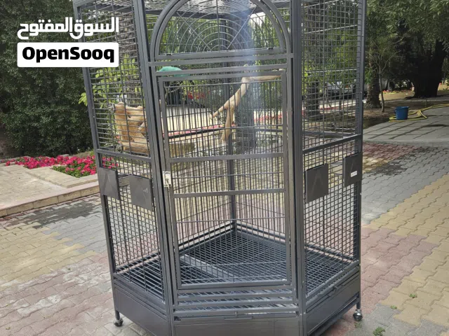 للبيع قفص مستعمل كبير جدا القفص بحالة ممتازة