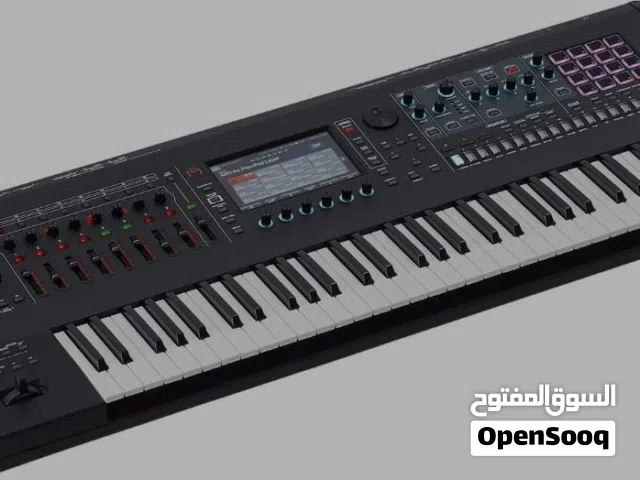 Roland Fantom 6-61 keys synthesizer workstation